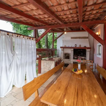 Sabrina Bis Zu 8 Personen By Interhome דירה
